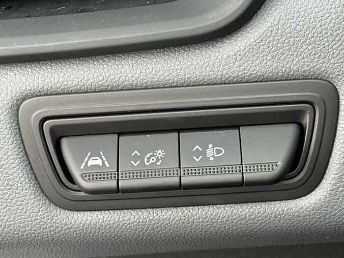 Mitsubishi Colt 1.0 BASIS Carplay