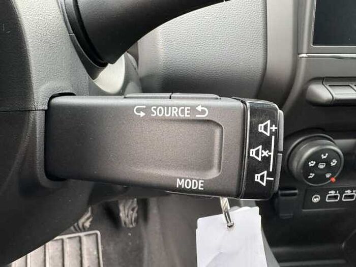 Mitsubishi Colt 1.0 BASIS Carplay