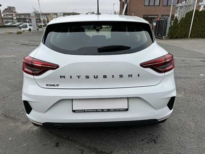 Mitsubishi Colt 1.0 BASIS Carplay