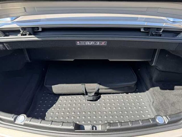 BMW 640i Cabrio 360° Kamera *Headup* LED * 19 Zoll