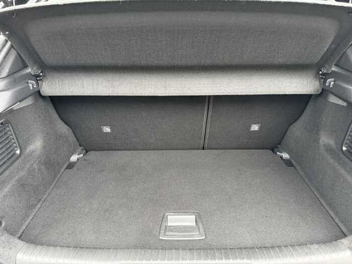 Opel Mokka 1.2 Business Elegance Navi Carplay Kamera