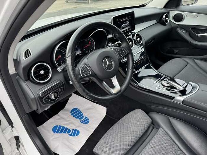 Mercedes-Benz C 180 T 7G-TRONIC Avantgarde LED ACC NAVI