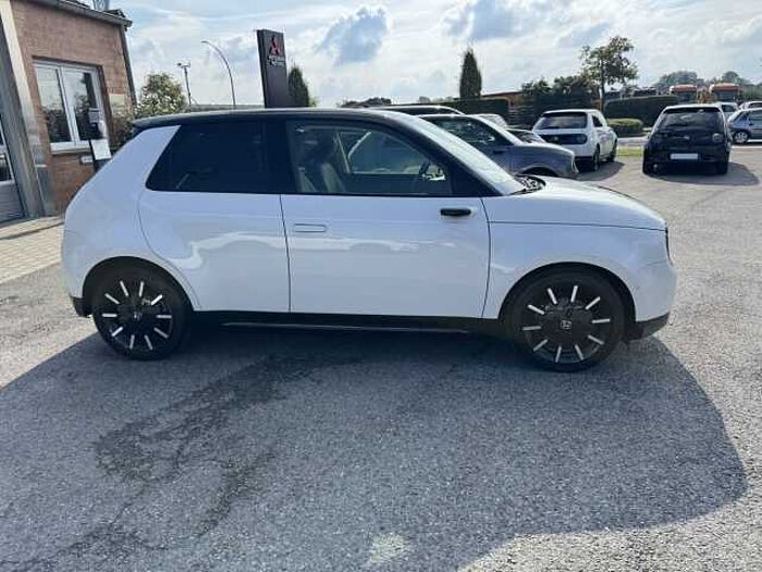 Honda e Advance Paket 17'