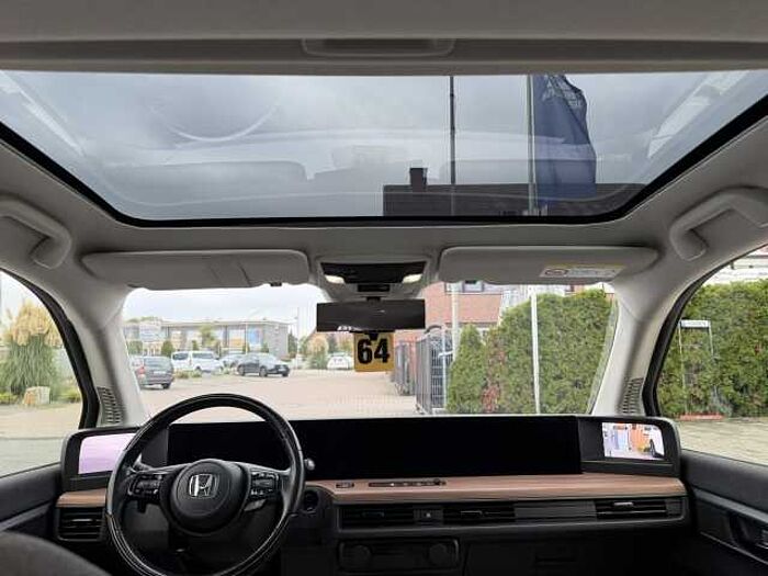 Honda e Advance Paket