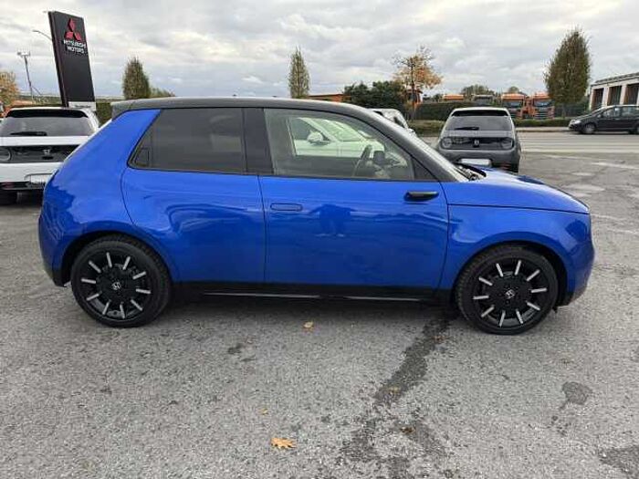 Honda e Advance (17')