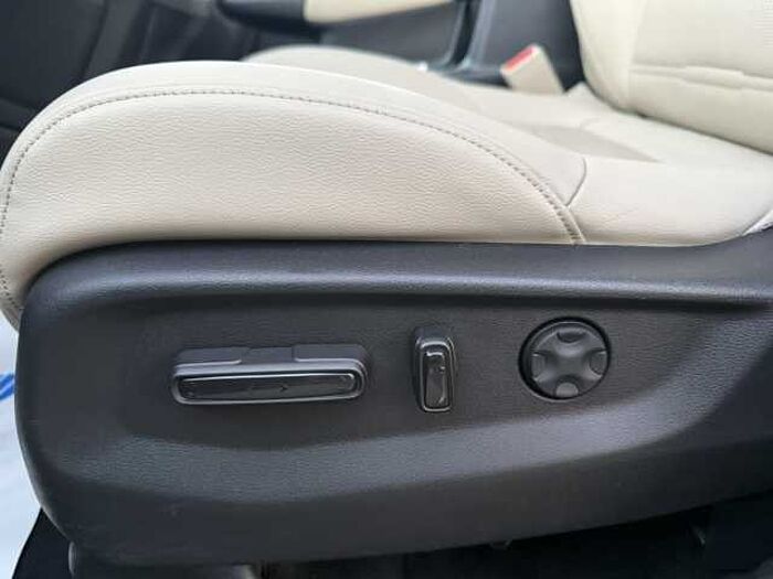 Honda CR-V 2.0 i-MMD 4WD Executive AHK schwenkbar