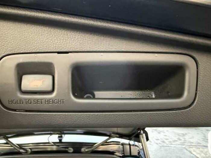 Honda CR-V 2.0 i-MMD 4WD Executive AHK schwenkbar