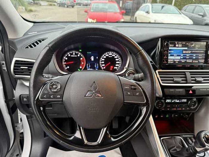 Mitsubishi Eclipse Cross 1.5 T-MIVEC ClearTec Top