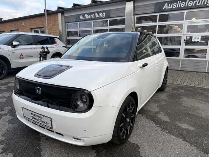 Honda e Advance 17' * Style Paket * Allwetter *