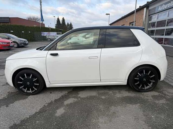 Honda e Advance 17' * Style Paket * Allwetter *