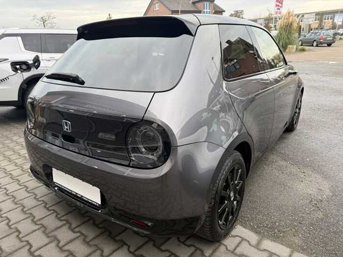 Honda e Advance 16' Allwetter