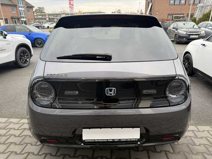 Honda e Advance 16' Allwetter