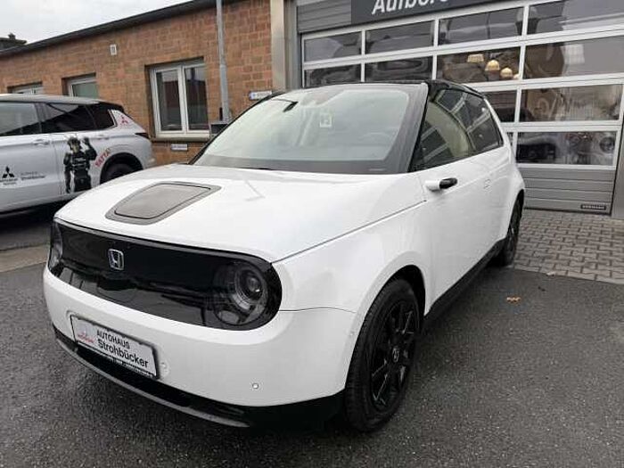 Honda e Advance Paket