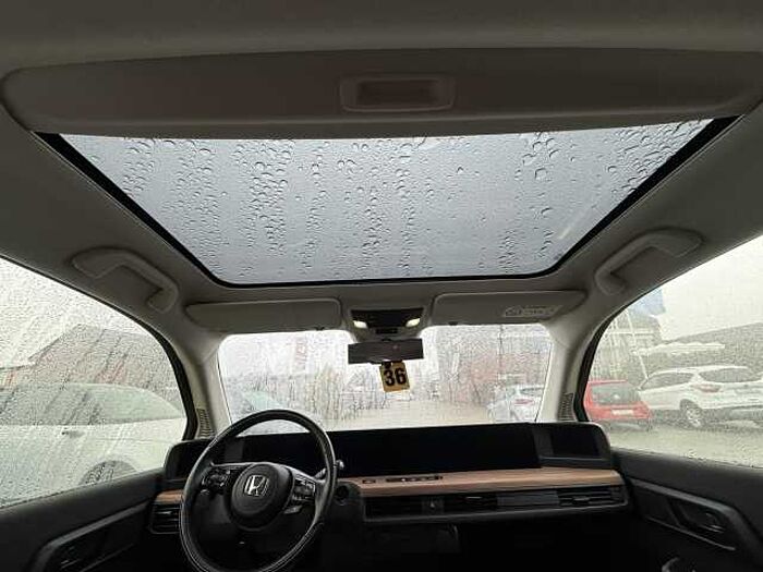 Honda e Advance Paket 17'