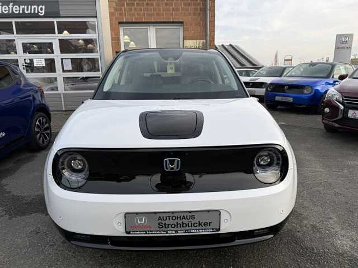 Honda e Advance Paket 17' *Mittelarmlehne*