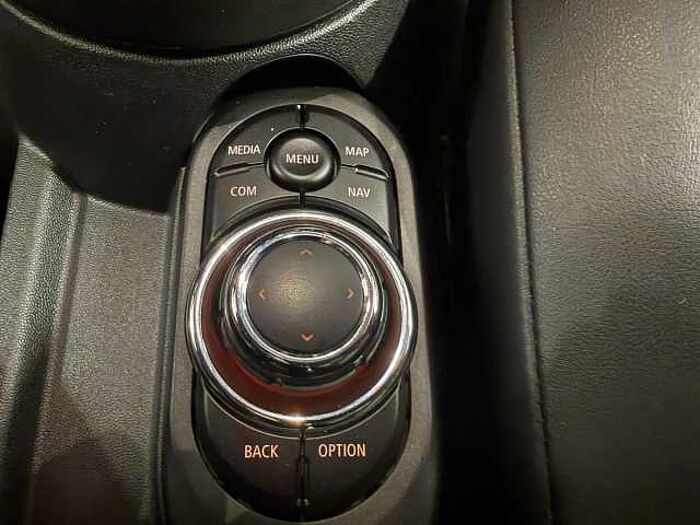 MINI ONE Classic Trim PDC*LED*Allwetter