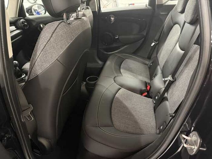 MINI ONE Classic Trim PDC*LED*Allwetter