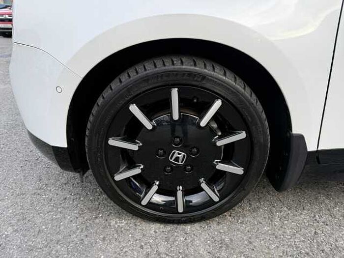 Honda e Advance Paket 17'