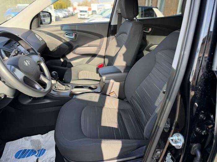 Hyundai ix35 1.6 2WD Finale PDC Allwetterreifen