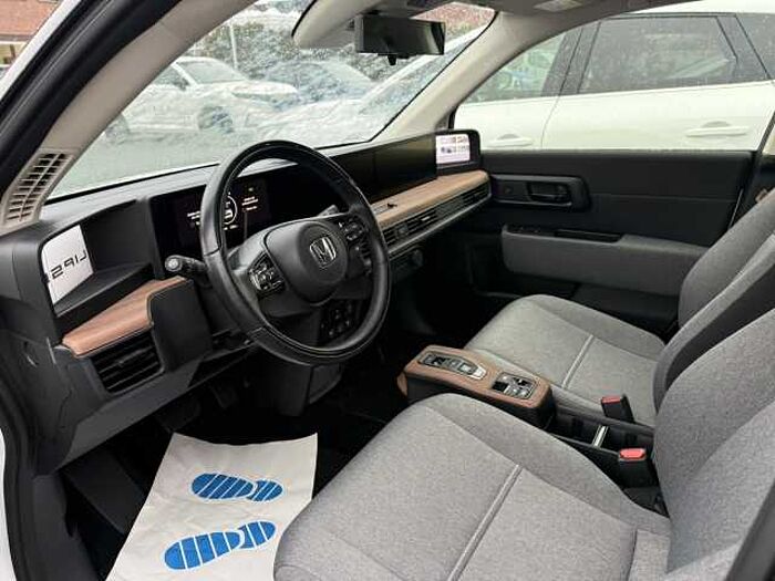 Honda e Advance 17' Allwetterreifen