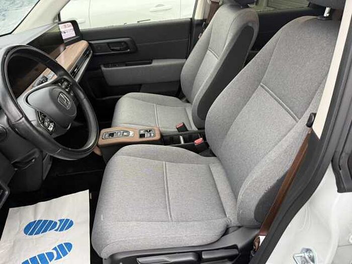 Honda e Advance 17' Allwetterreifen