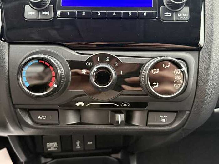 Honda Jazz 1.3 i-VTEC Trend AHK