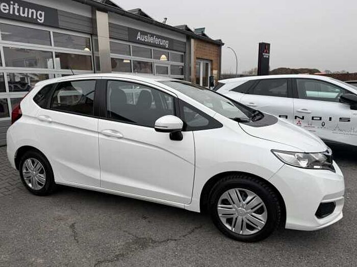 Honda Jazz 1.3 i-VTEC Trend AHK