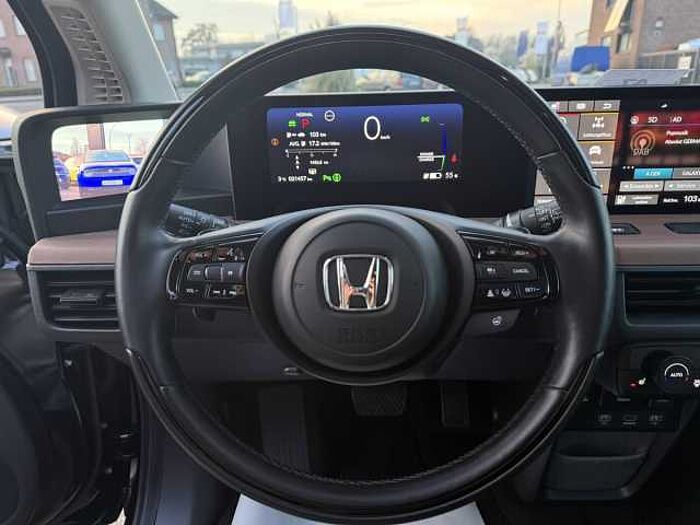 Honda e Advance Paket Mittelarmlehne