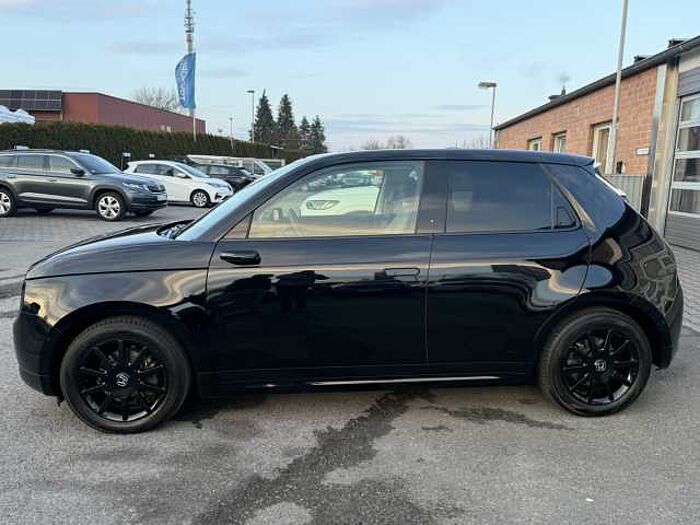 Honda e Advance Paket Mittelarmlehne