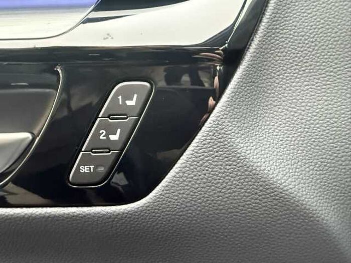 Honda CR-V e: HEV 2.0 i-MMD Hybrid AWD Advance