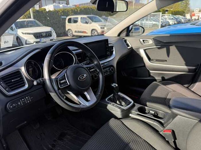 Kia cee'd Sportswagon 1.0 T-GDI Attract 18 Zoll*Kamera*Carplay