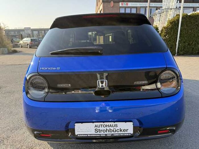 Honda e Advance 16 Zoll'*Mittelarmlehne