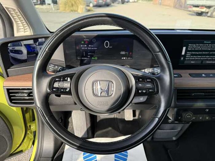 Honda e Advance Paket 17'