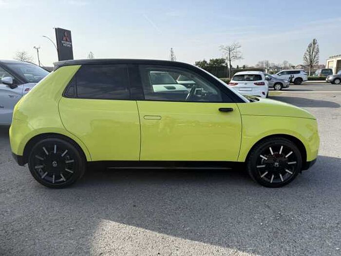 Honda e Advance Paket 17'