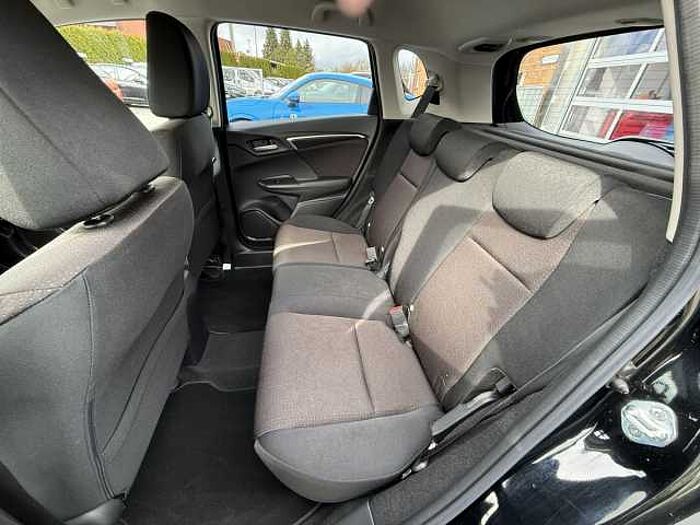 Honda Jazz 1.3 i-VTEC CVT Elegance