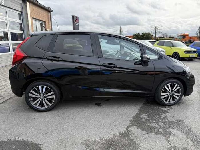 Honda Jazz 1.3 i-VTEC CVT Elegance