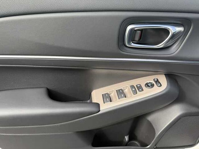 Honda HR-V e: HEV 1.5 i-MMD Hybrid Advance