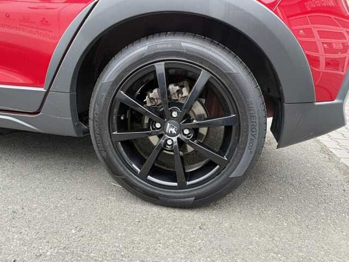 Honda Jazz 1.5 i-MMD Crosstar Executive