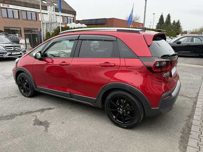 Honda Jazz 1.5 i-MMD Crosstar Executive