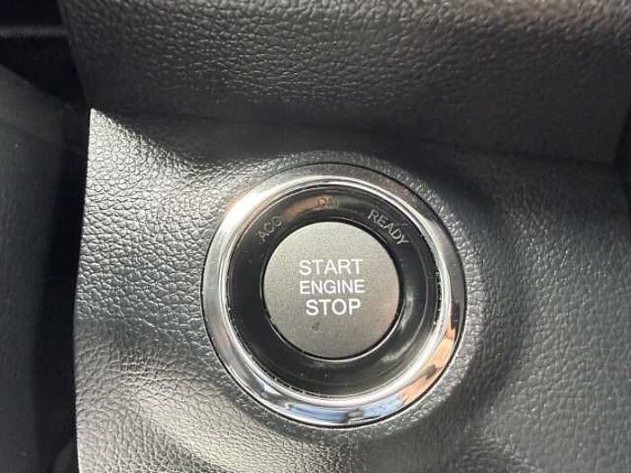 SsangYong Tivoli 1,5 T-GDi Sapphire *Leder*Kamera*LED