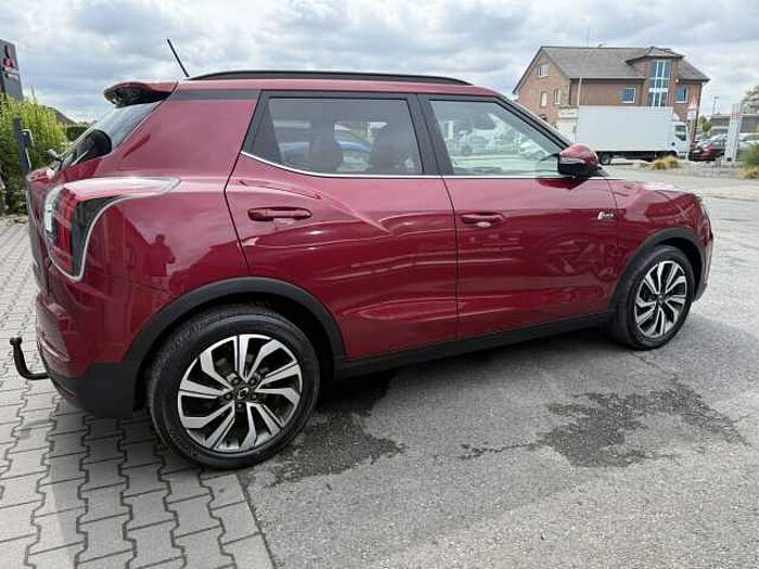 SsangYong Tivoli 1,5 T-GDi Sapphire *Leder*Kamera*LED
