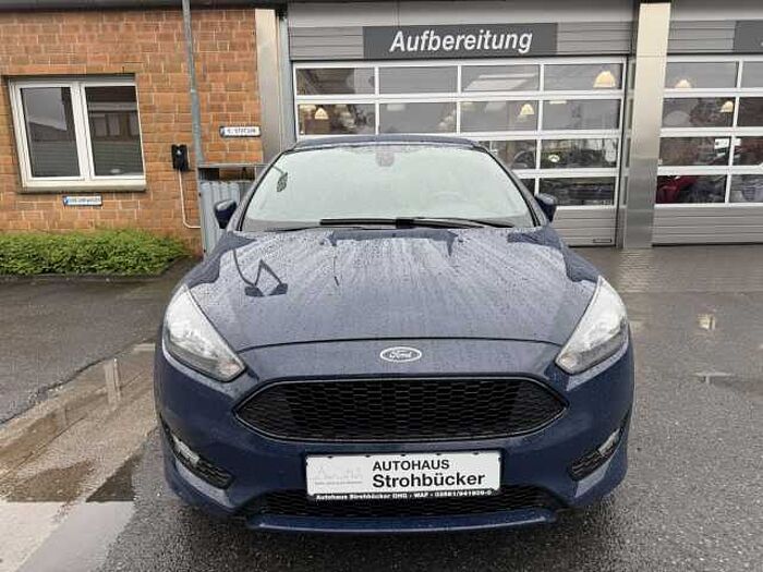 Ford Focus Turnier 1.0 EcoBoost ST-Line