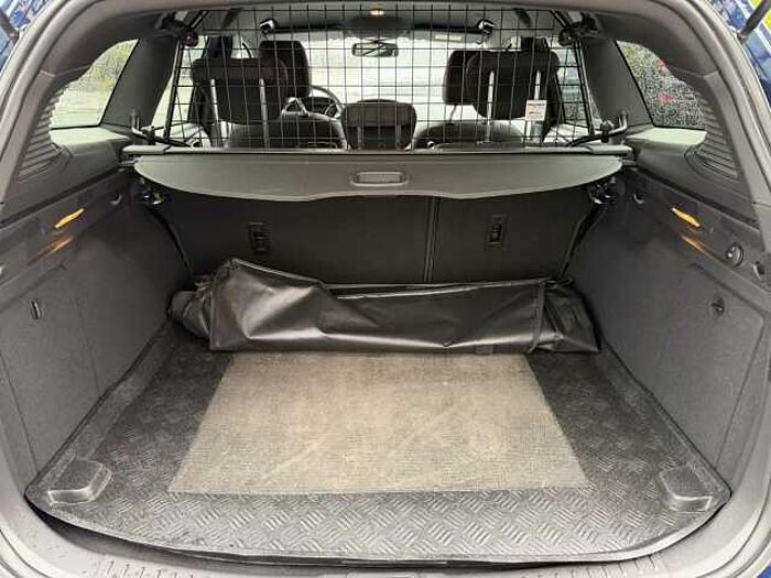 Ford Focus Turnier 1.0 EcoBoost ST-Line