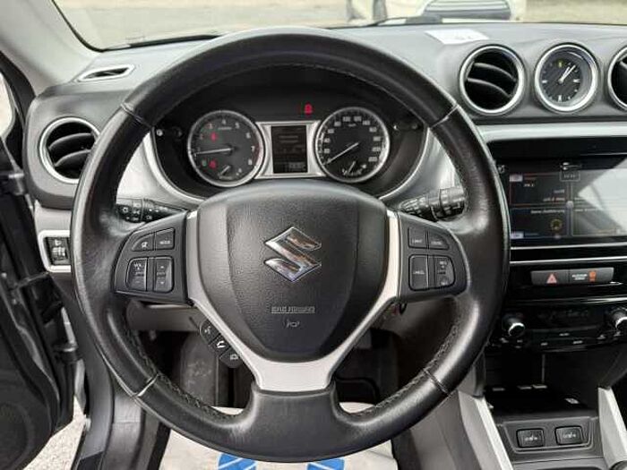 Suzuki Vitara 1.6 (4x2) Comfort Kamera*Navi*