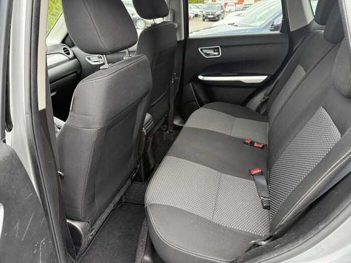 Suzuki Vitara 1.6 (4x2) Comfort Kamera*Navi*