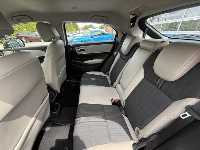 Honda HR-V e: HEV 1.5 i-MMD Hybrid Advance Style