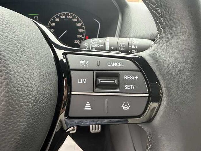 Honda Civic e: HEV 2.0 i-MMD Hybrid Sport
