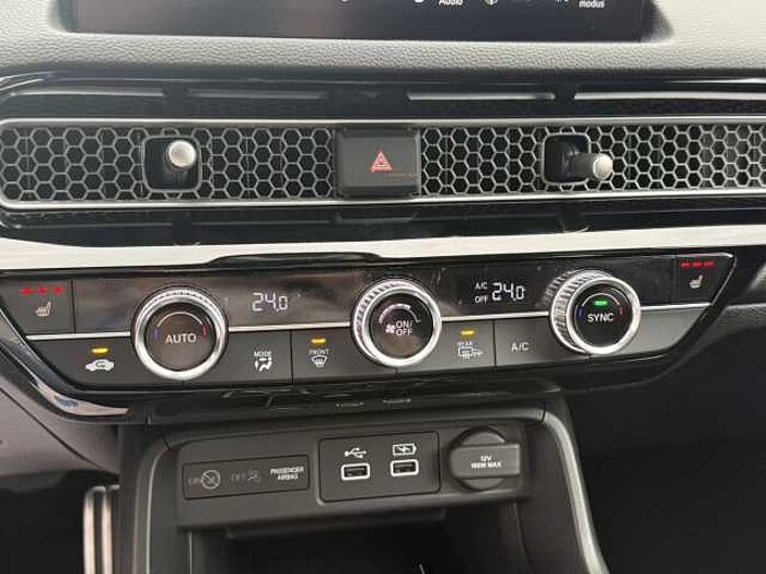 Honda Civic e: HEV 2.0 i-MMD Hybrid Sport