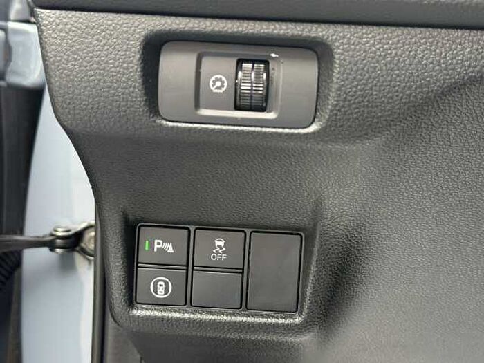Honda Civic e: HEV 2.0 i-MMD Hybrid Sport