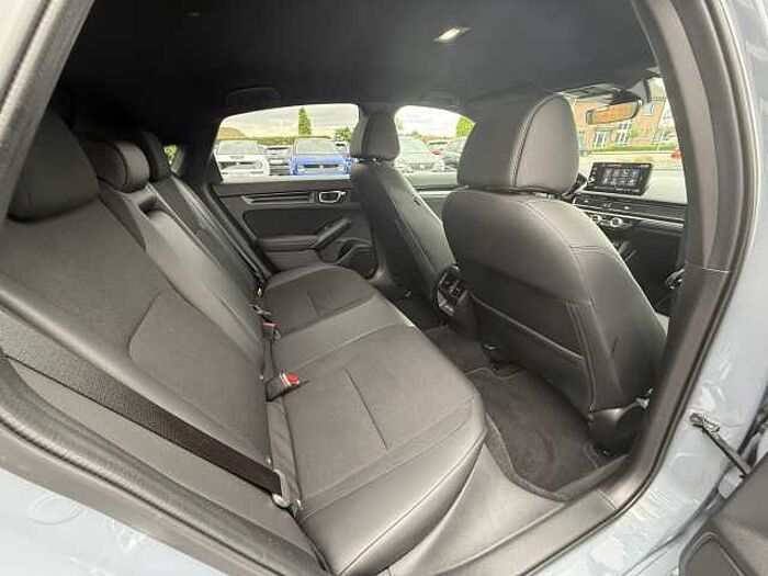 Honda Civic e: HEV 2.0 i-MMD Hybrid Sport